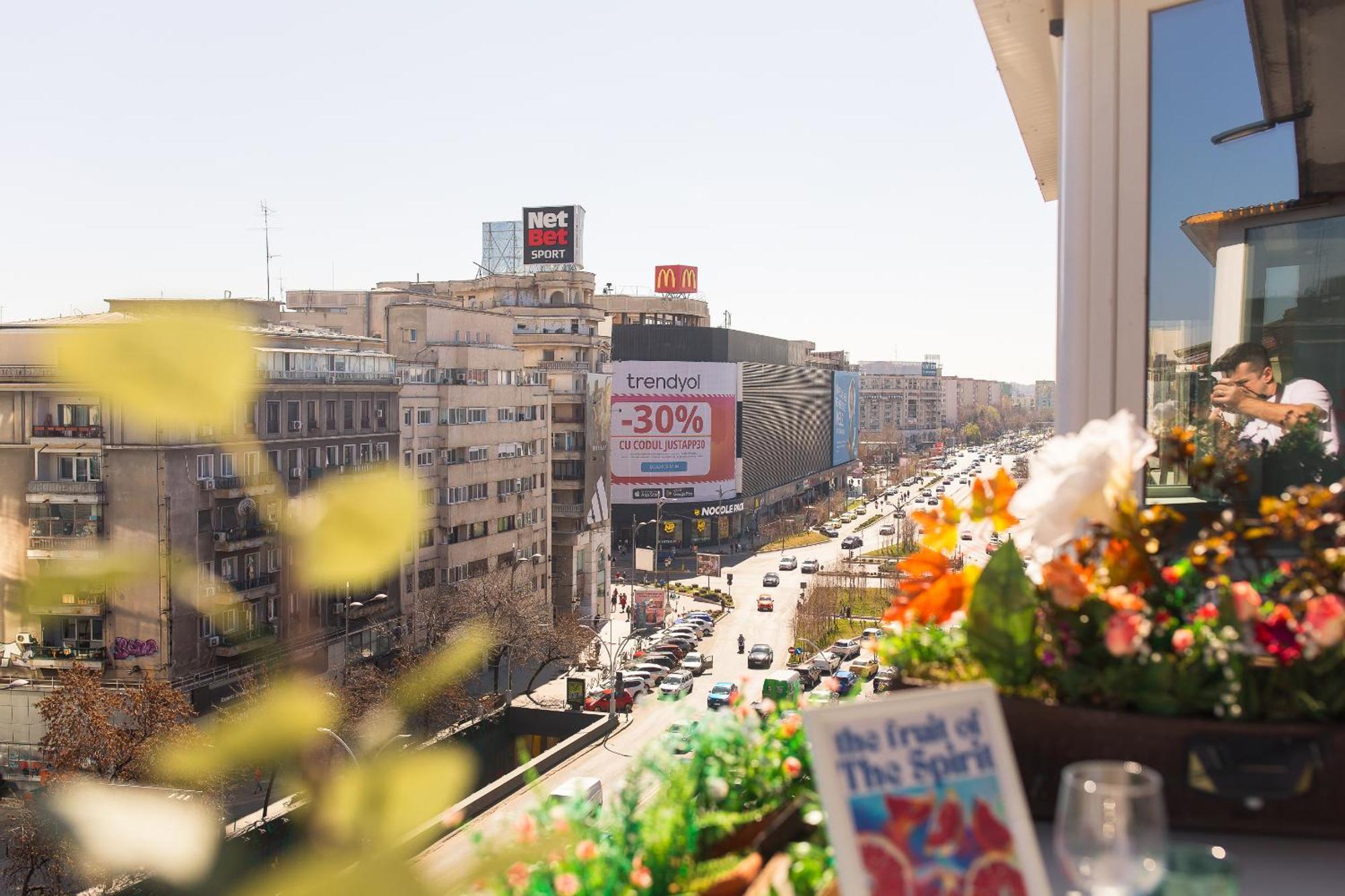 Old Town With Amazing View From The Balcony * Bucharest